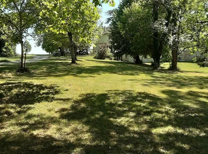 Дом отдыха Le Chais Villemur-sur-Tarn